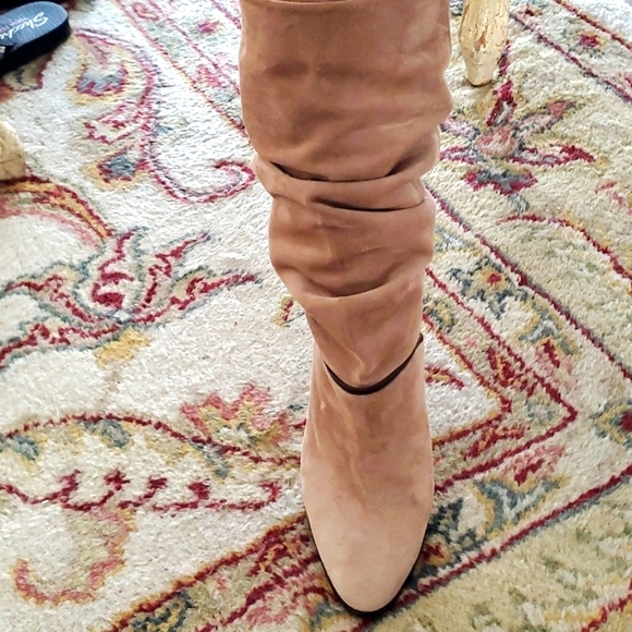 SJP by Sarah Jessica Parker Boots - Picture 2 of 8